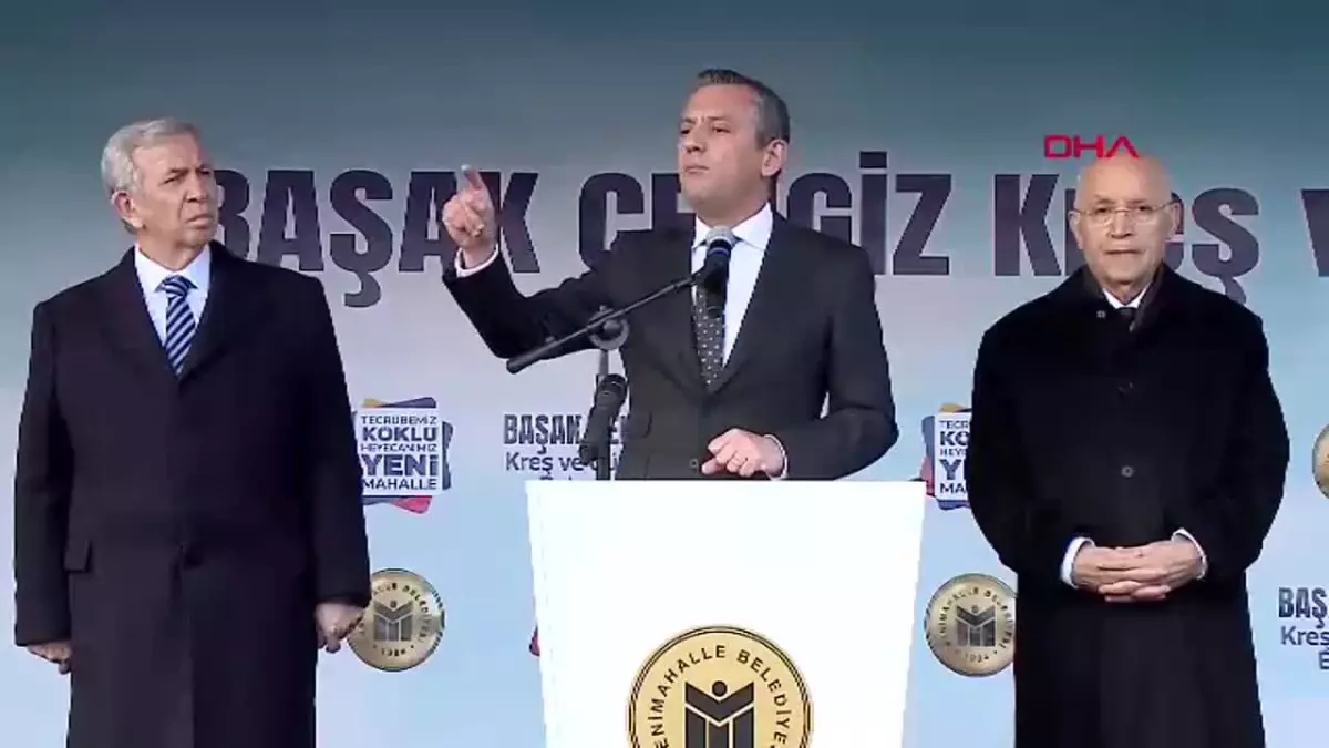 Özgür Özel: Türkiye hem sığınmacıları göndermeli hem kendi gündemine dönmelidir